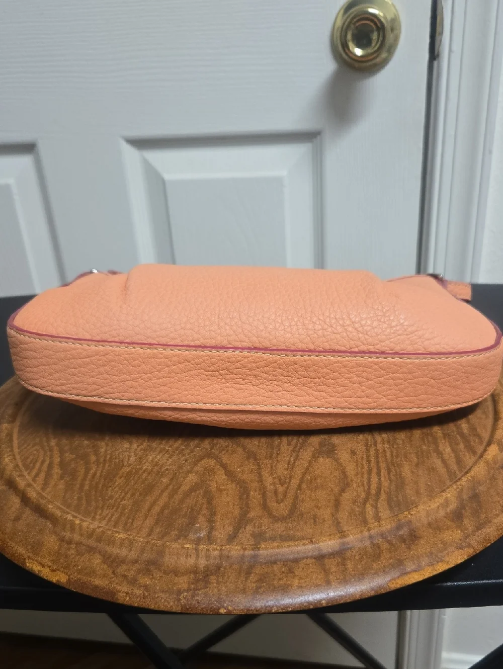 D&B Peach Leather Shoulder Bag - Women - Picture 5 of 8